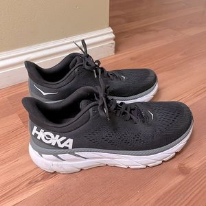 HOKA Clifton 7